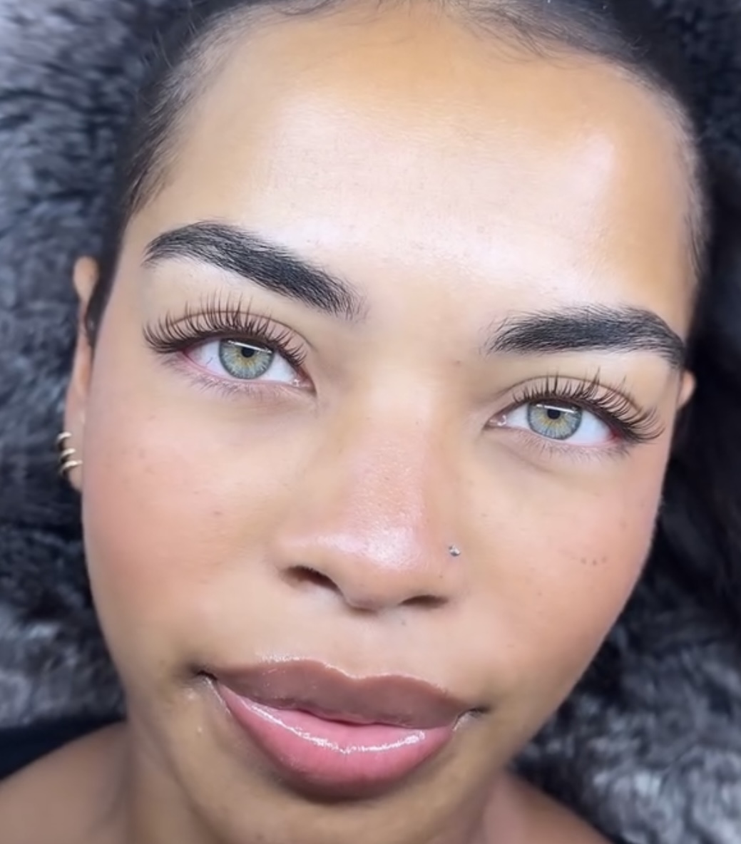 Wet lash extensions at Maison Montclair
